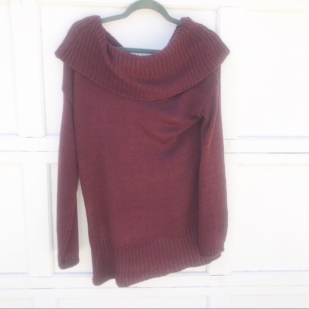 RDI Marilyn Off-the-Shoulder Hi-Lo Sweater